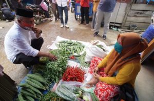Blusukan Ke Pasar Tradisional, Rasid Kampanyekan Protokol Kesehatan