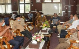 Komisi III DPRD Provinsi Jambi dan Bupati Merangin Diskusi Jalan Rusak Akibat Muatan Barang