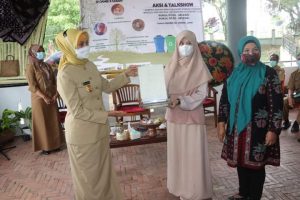 Peringati Hari Peduli Sampah Pj.Gubernur Jambi Ajak Masyarakat Manfaatkan Sampah Sebagai Pendorong Ekonomi